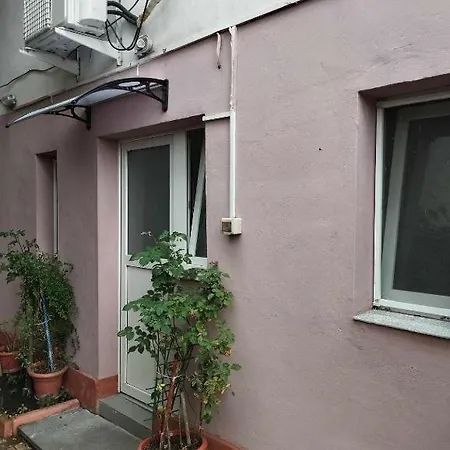 Mario Rooms Apartment Bucharest